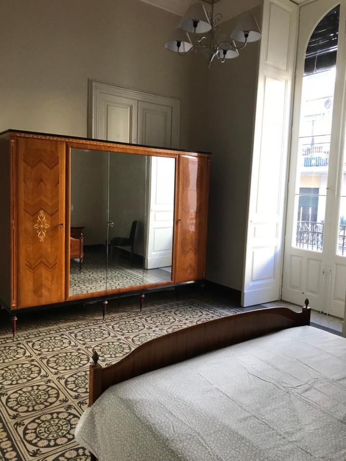 Chez Claudia - Relax In Catania City Center Luaran gambar